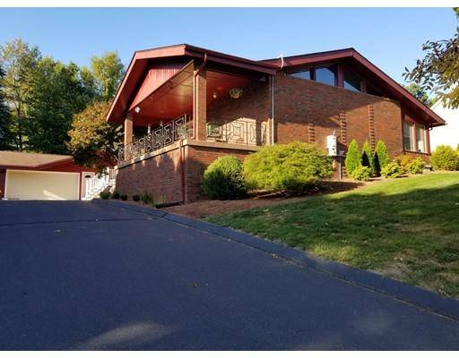 149 Bear Hole Rd, West Springfield, MA 01089