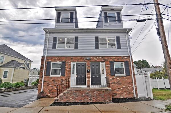 82 Putnam St #2, Winthrop, MA 02152