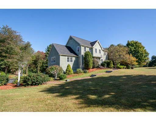 2 Rough Rider Rd, Hopkinton, MA 01748