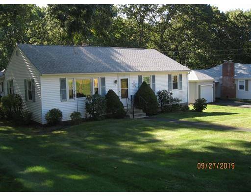 5 Penrose Dr, West Springfield, MA 01089