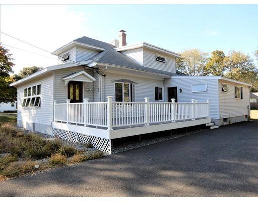 377 E State St, Granby, MA 01033