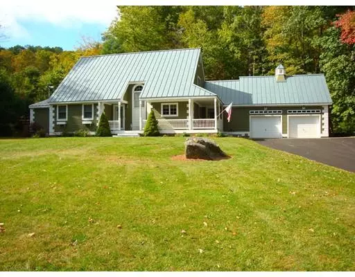 78 Stallion Hill Rd, Sturbridge, MA 01518