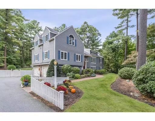 3 Wymon Way, Lynnfield, MA 01940