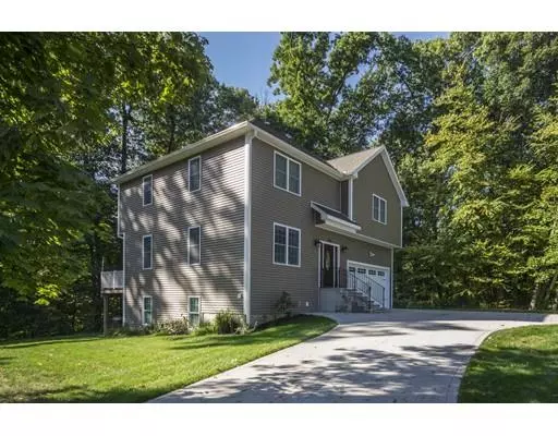 261 Amostown Rd, West Springfield, MA 01089