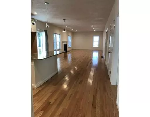 Acton, MA 01720,6 Hutchinson Way