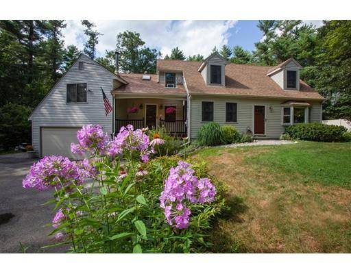 4 Old North St, Duxbury, MA 02332