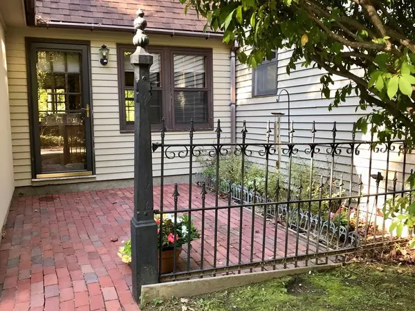 Whately, MA 01093,101 Haydenville Road