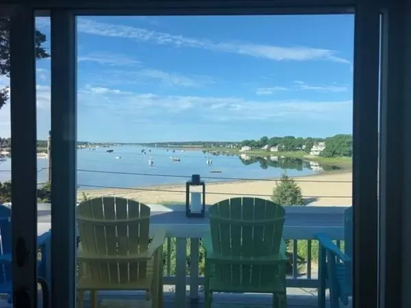 Bourne, MA 02559,148 Circuit Ave