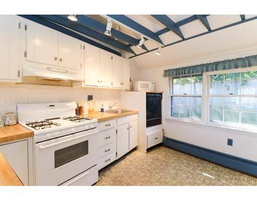 Scituate, MA 02066,4 Wianno Way