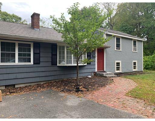 21 Lee Ave, Scituate, MA 02066