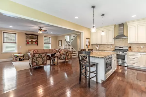 Framingham, MA 01701,151 Riverpath Dr #151