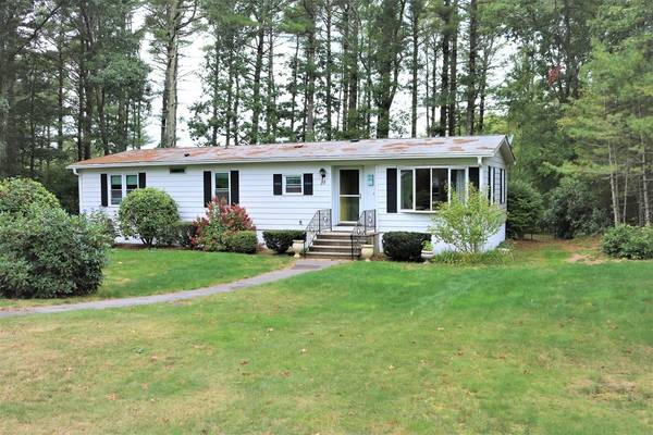 10 Torrey Lane, Kingston, MA 02364