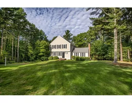 Duxbury, MA 02332,8 Pine Brook Way