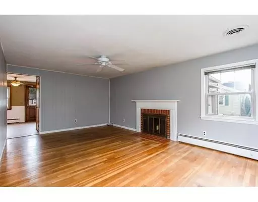 Agawam, MA 01001,48 Dartmouth St