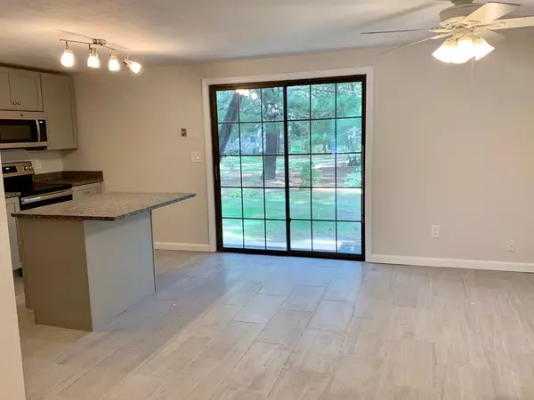 Mashpee, MA 02649,195 Falmouth Rd #18C