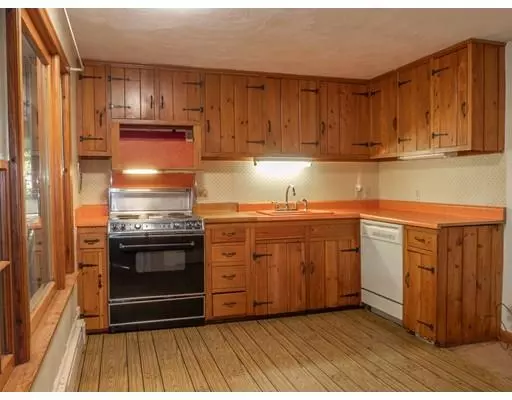 Agawam, MA 01001,1234 Suffield Street