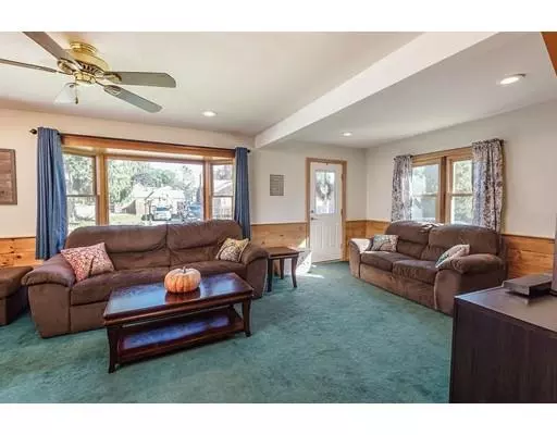 North Attleboro, MA 02760,4 Judge Street