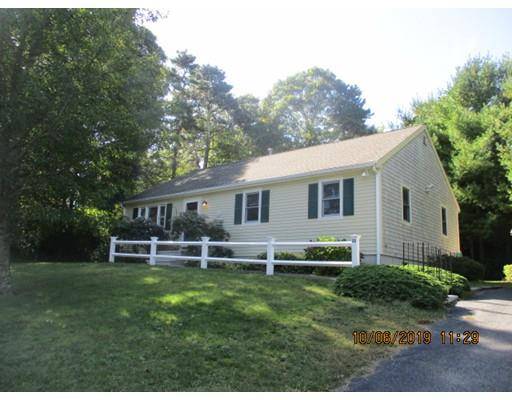 31 Manamok Circle, Sandwich, MA 02563