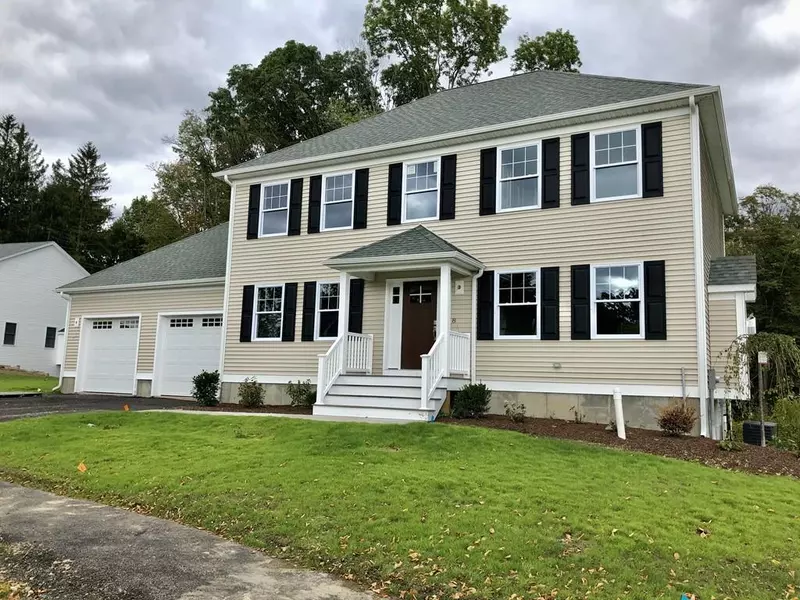 8 Palmer River Road, Seekonk, MA 02777