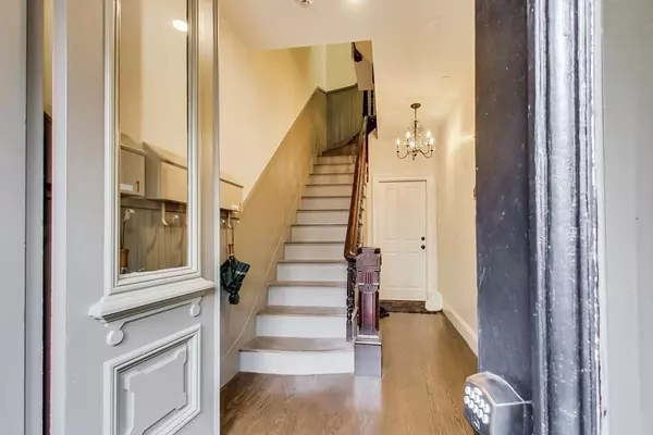 Boston, MA 02128,91 Trenton #2