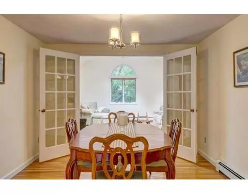 Brewster, MA 02631,20 Doran Dr