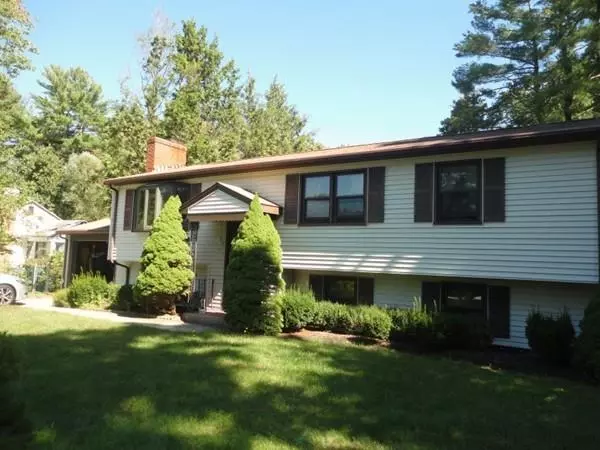 20 Hamilton Dr, Pembroke, MA 02359