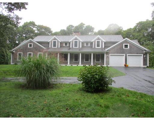 55 Sachem Dr, Barnstable, MA 02632