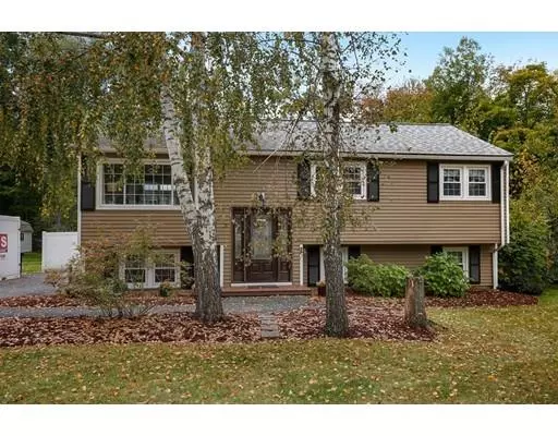 176 Myron St, Dracut, MA 01826