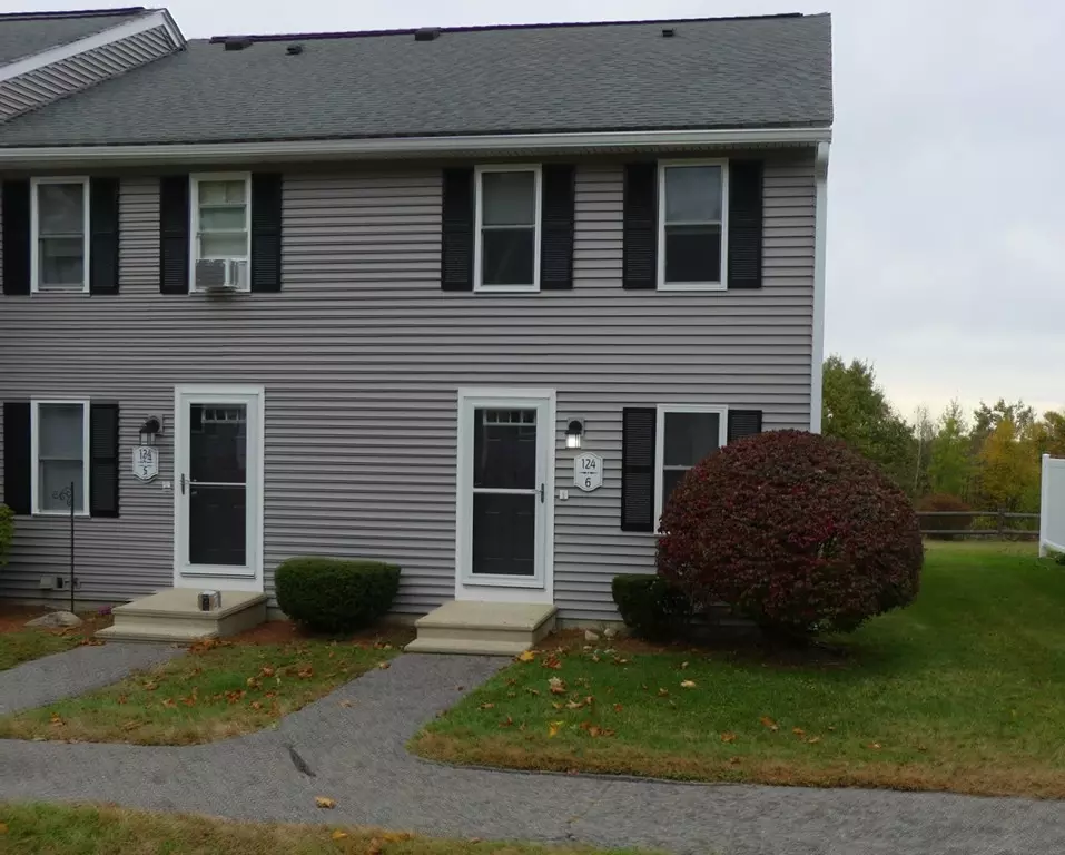 Gardner, MA 01440,124 Olde Colonial Dr #6