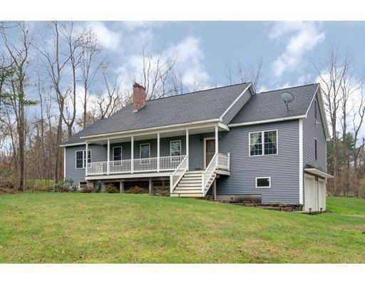 35 H Putnam Road, Charlton, MA 01507