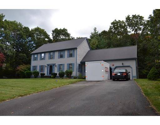 190 Tilting Rock Rd, Wrentham, MA 02093