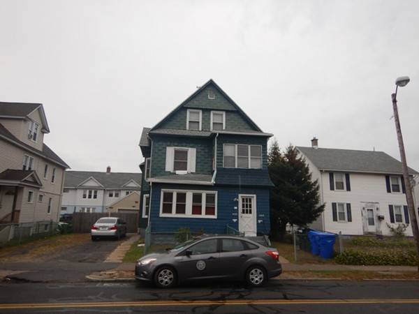 555-557 Armory Street, Springfield, MA 01104