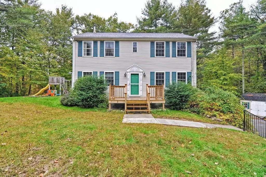 Sturbridge, MA 01566,5 Ladd Rd