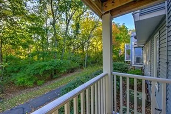 Taunton, MA 02780,144 Hart #25B