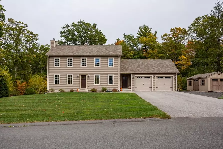 33 Trillium Way, Belchertown, MA 01007