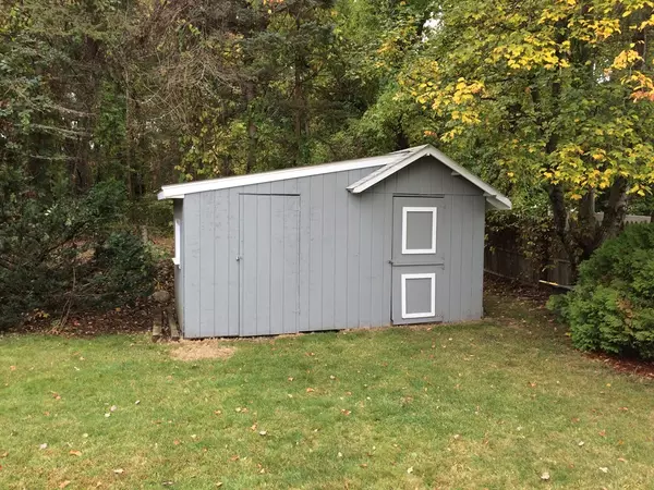 Ayer, MA 01432,81-83 Willard