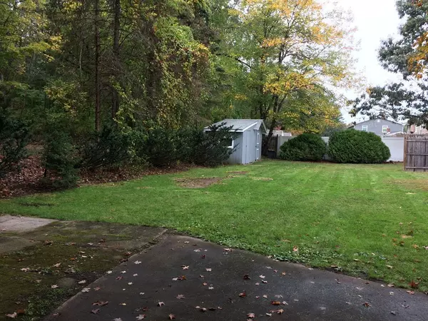 Ayer, MA 01432,81-83 Willard