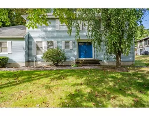 67 Pineridge Dr, Westfield, MA 01085