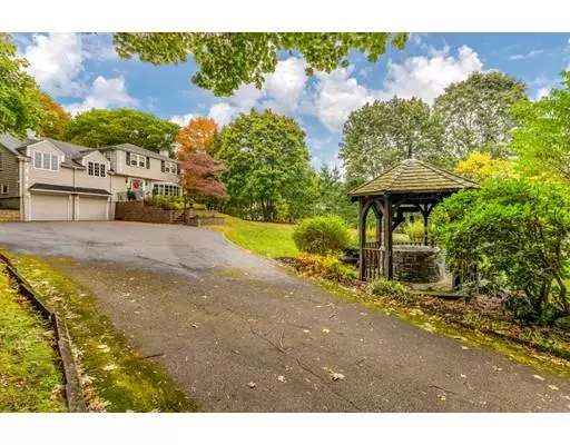 Milton, MA 02186,585 Brush Hill Road