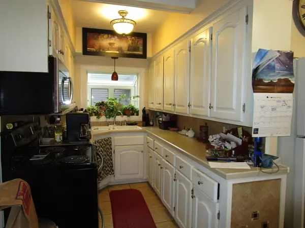 Pawtucket, RI 02860,68 Rhode Island