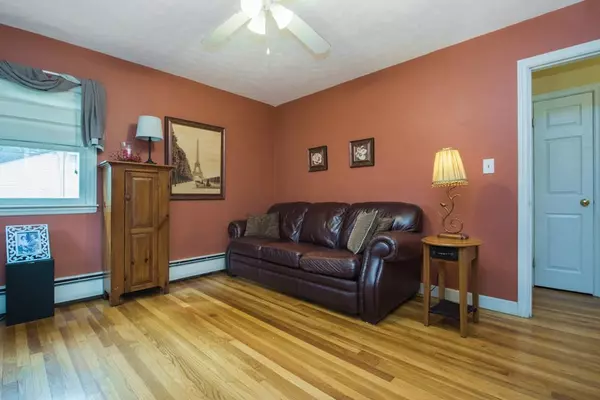 Northborough, MA 01532,8 Sunny Hill Road