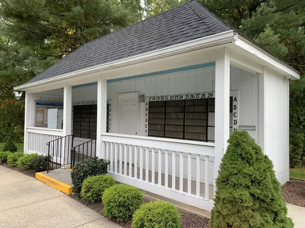 Agawam, MA 01001,14 Castle Hill Rd #A