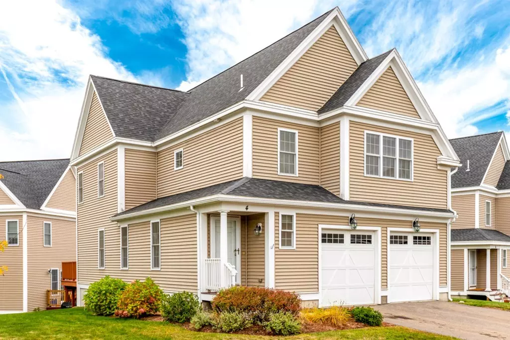 Ayer, MA 01432,4 Juniper Rdg #4