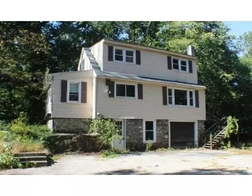 54 Millbury Ave, Millbury, MA 01527