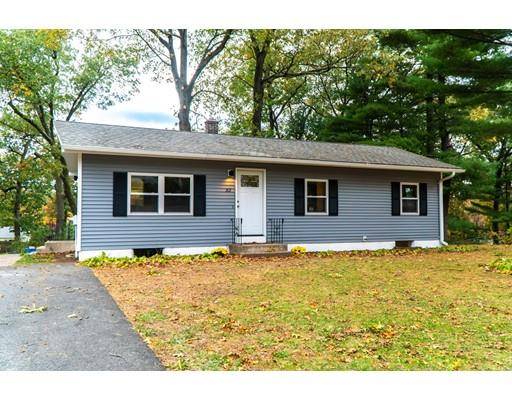 82 Hillside Dr, Springfield, MA 01118