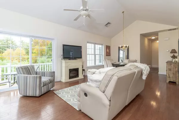 Ayer, MA 01432,604 Autumn Ridge Drive #604