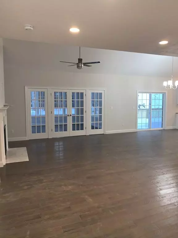 West Boylston, MA 01583,30 Westland Circle Extention