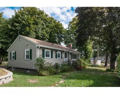 1 Ocean Dr, Ipswich, MA 01938