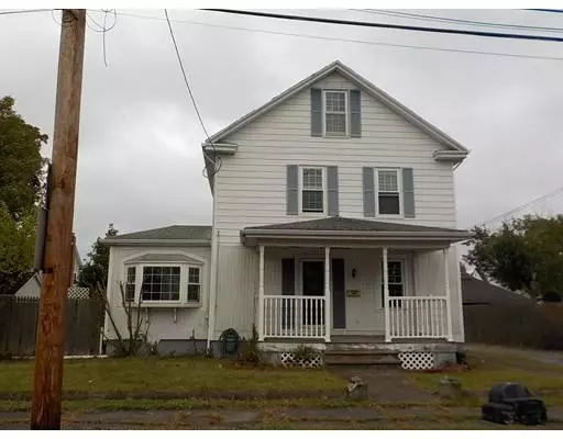 53 Bloomfield St, Pawtucket, RI 02861