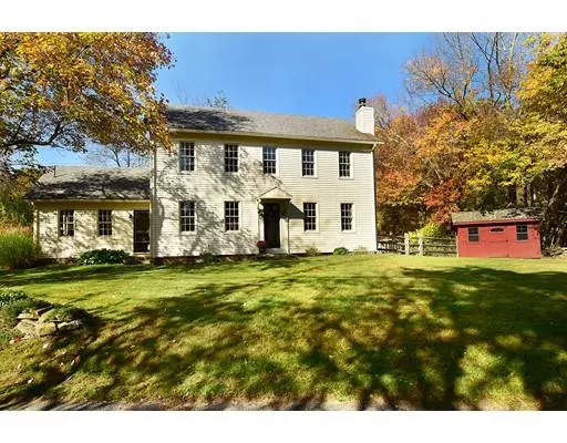 37 Saint George Road, Brimfield, MA 01010